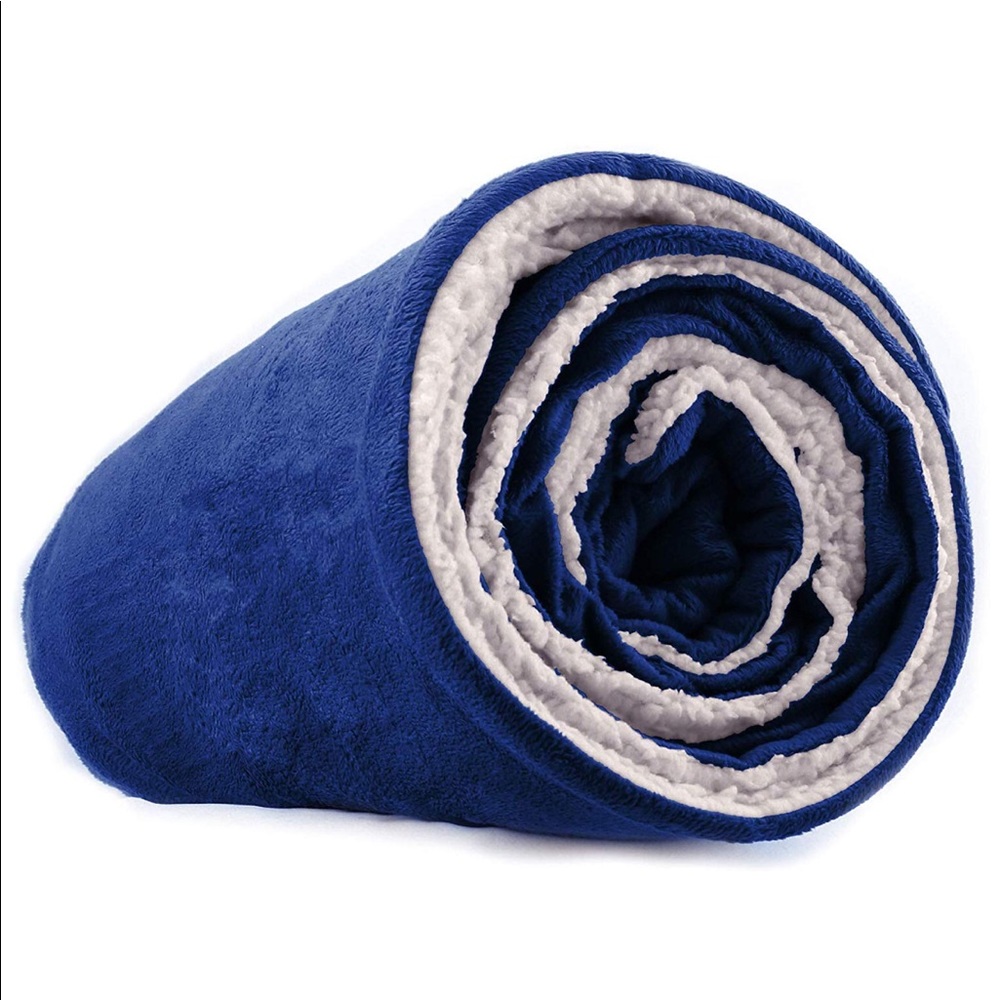 Simplicity Lambswool MicroSherpa throw